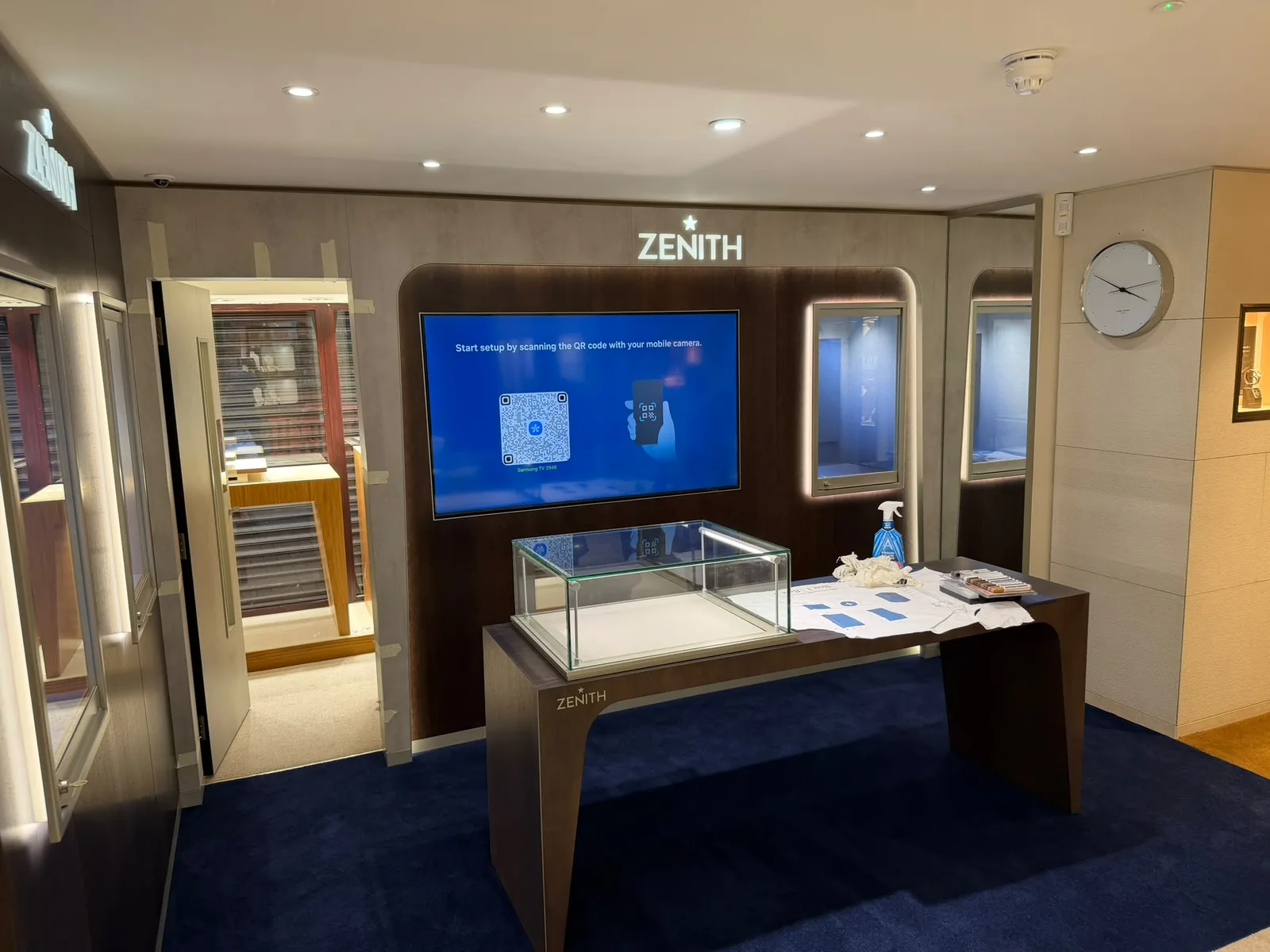 Illuminated display cases, Ruddells Jewellers Wolverhampton fit-out by Aldridge Electrical