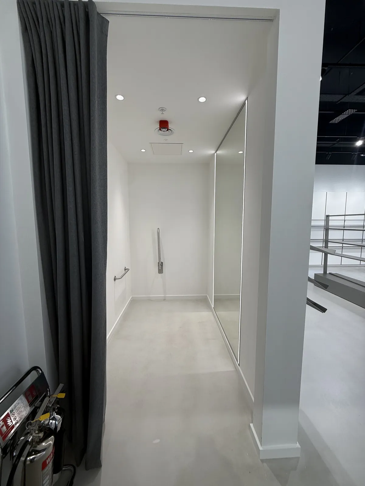 Fitting room, Salomon Liverpool commercial fit-out by Aldridge Electrical